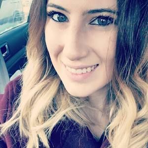 Meet your Posher, Charleeann